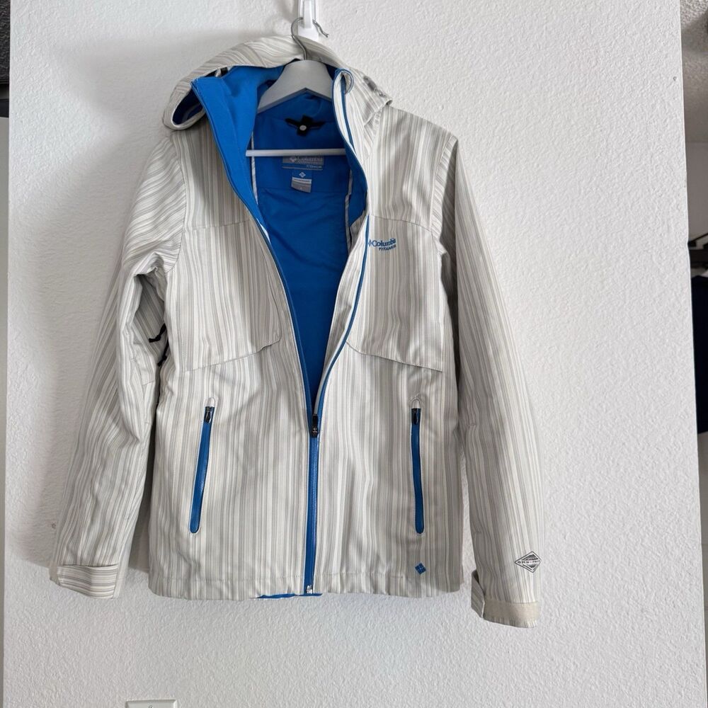 Columbia Women Small White Titanium 3-in-1 Winter Jacket Omni-Shield MSRP $280 - Picture 14 of 14
